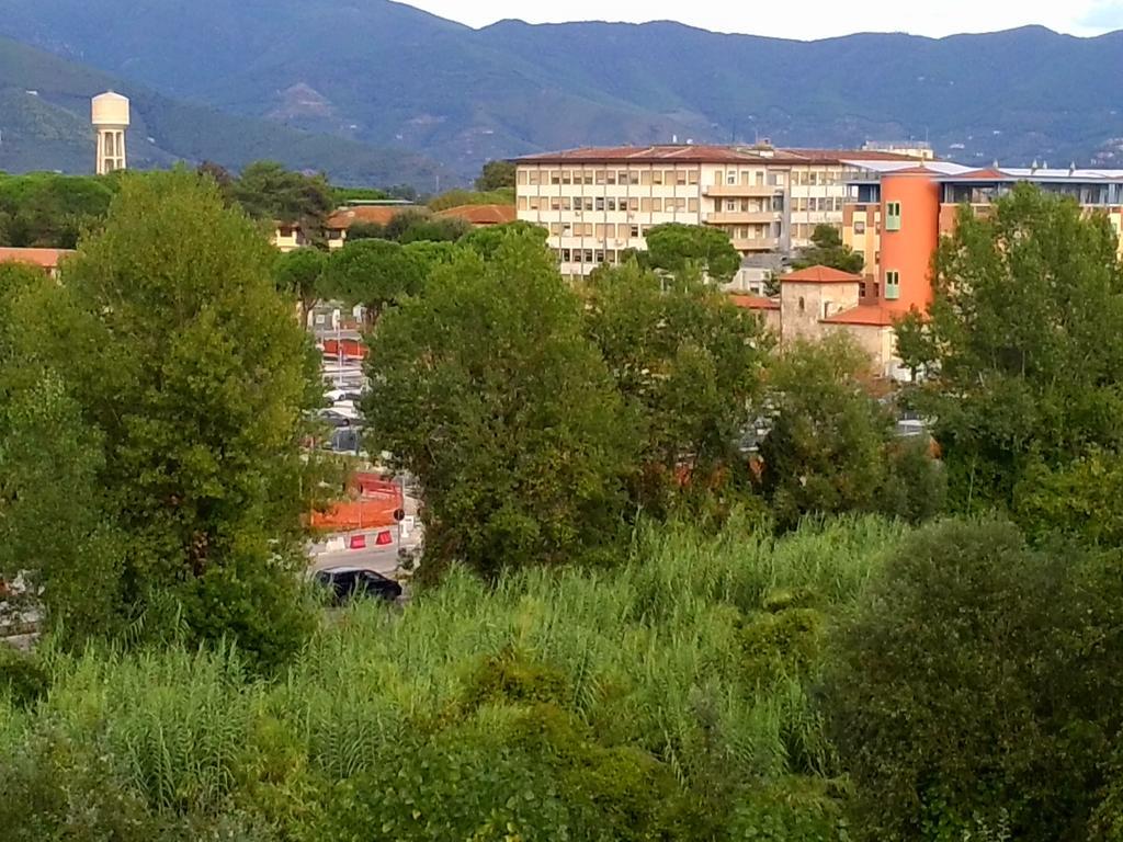 Da Debby Hotel Pisa Exterior photo
